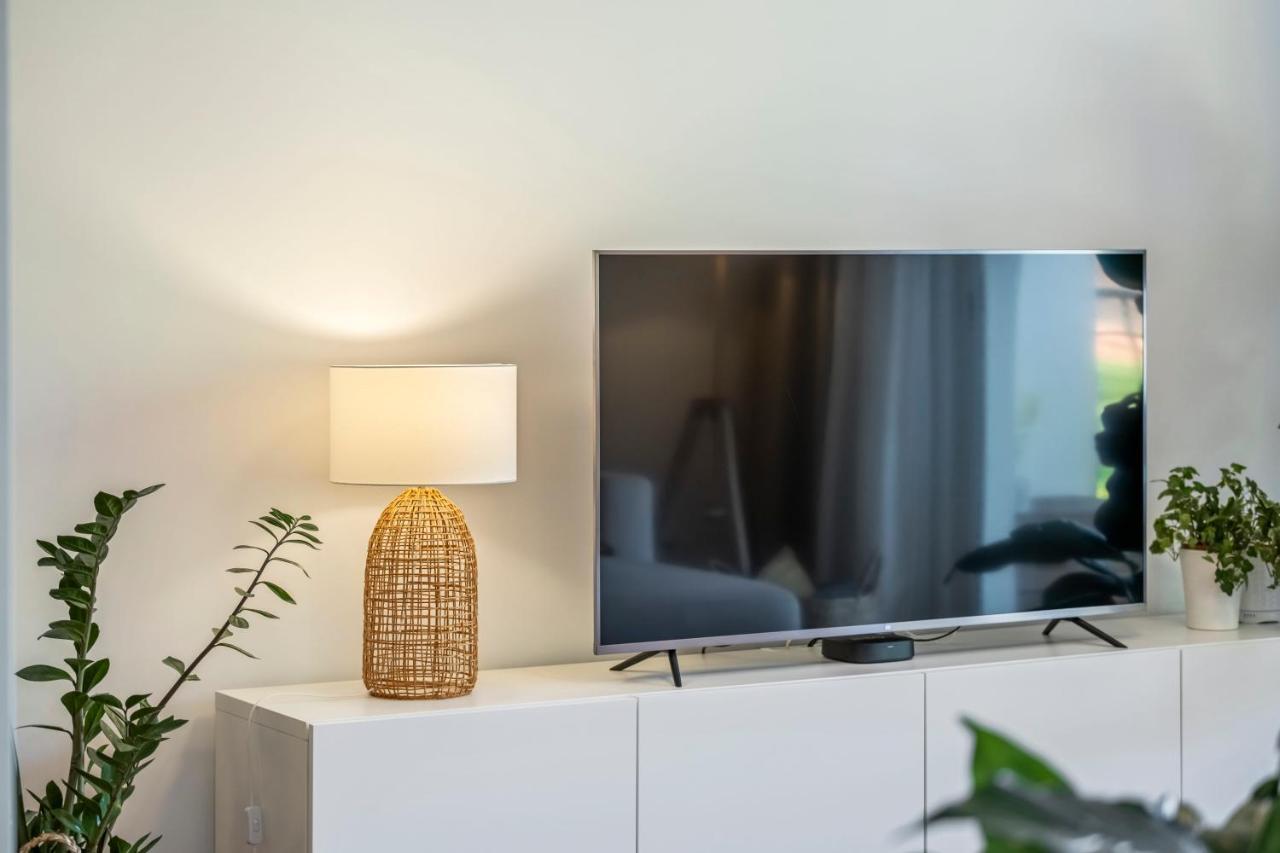 Ficcus Home Caniço Extérieur photo